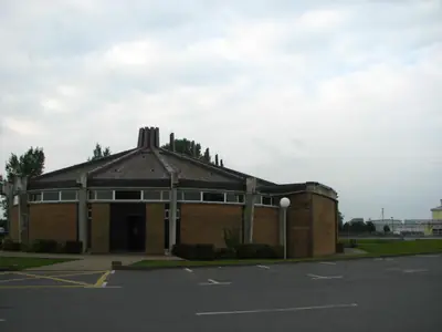 Holy Family Church, Askea