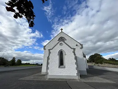 Photograph of Holy Family Church, Tober