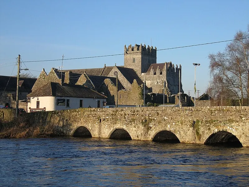 Photograph of Holycross Abbey, Holycross