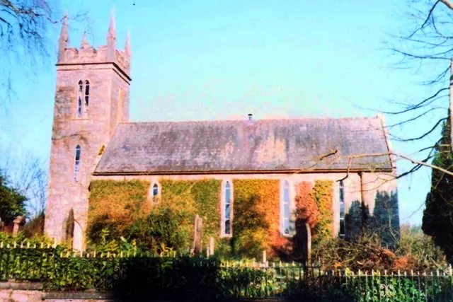 Photograph of Inniscaltra (Mount Shannon)
