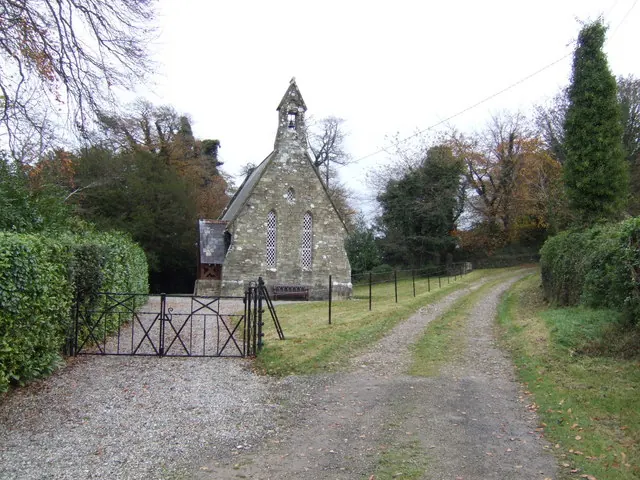 Photograph of Kilbride Holy Trinity (Ballymore)