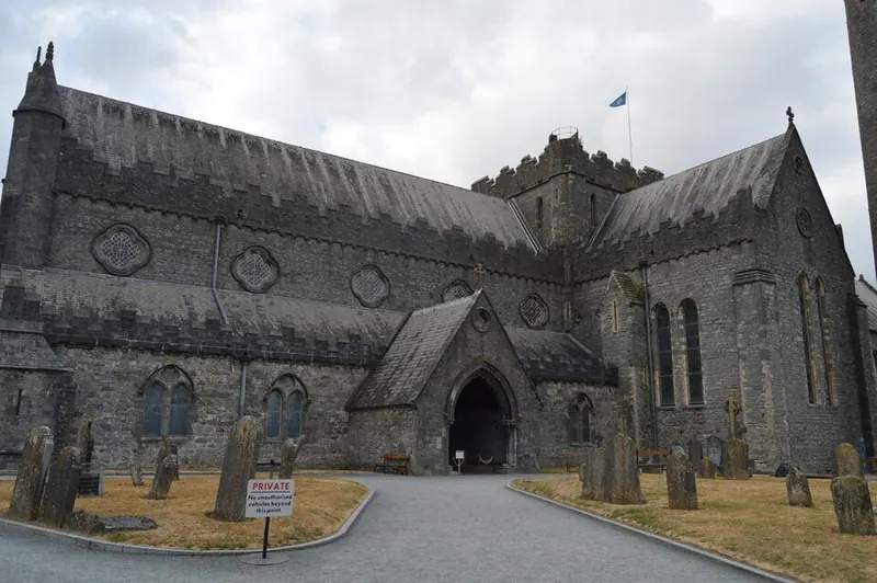 Photograph of Kilkenny St Canice (Kilkenny Cathedral)
