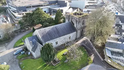 Naas St David
