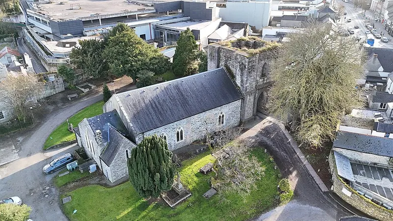Photograph of Naas St David