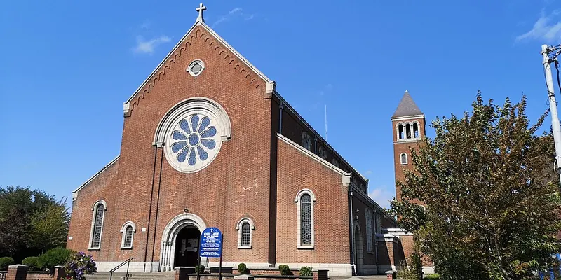 Photograph of Our Lady of the Wayside