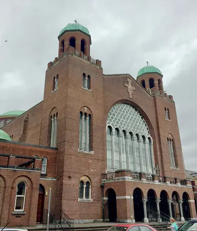 St. Francis, Liberty Street
